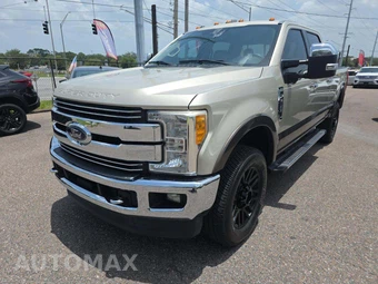 2017 Ford Super Duty F-250 Lariat Crew Cab Medium Bed