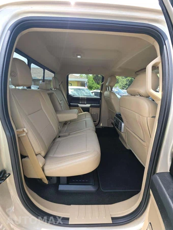 2017 Ford Super Duty F-250 Lariat Crew Cab Medium Bed - miniatura 16
