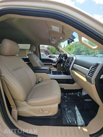 2017 Ford Super Duty F-250 Lariat Crew Cab Medium Bed - miniatura 18