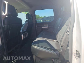 2017 Ford Super Duty F-250 Lariat Crew Cab Medium Bed - miniatura 13