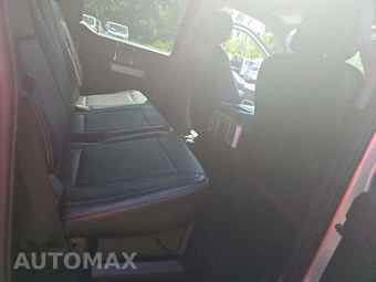2017 Ford Super Duty F-250 Lariat Crew Cab Medium Bed - miniatura 16