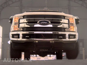 2017 Ford Super Duty F-250 Lariat Crew Cab Medium Bed - miniatura 3