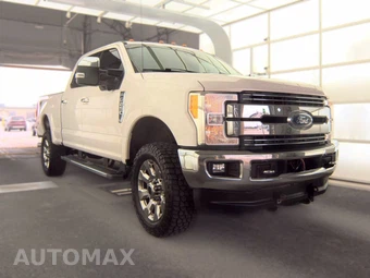 2017 Ford Super Duty F-250 Lariat Crew Cab Medium Bed - miniatura 4