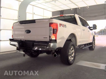 2017 Ford Super Duty F-250 Lariat Crew Cab Medium Bed - miniatura 5