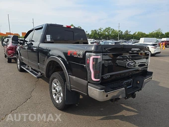 2017 Ford Super Duty F-250 Lariat Crew Cab Medium Bed - miniatura 6
