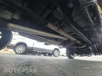 2017 Ford Super Duty F-250 Lariat Crew Cab Medium Bed - miniatura 17