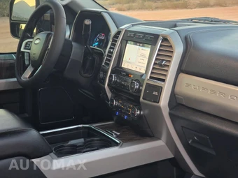 2017 Ford Super Duty F-250 Lariat Crew Cab Medium Bed - miniatura 15