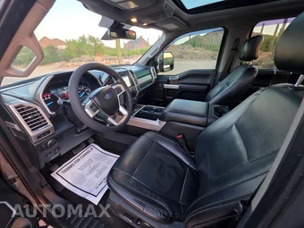 2017 Ford Super Duty F-250 Lariat Crew Cab Medium Bed - miniatura 9