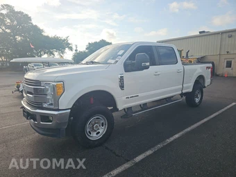 2017 Ford Super Duty F-250 Lariat Crew Cab Medium Bed