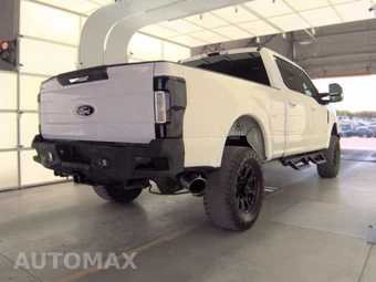 2017 Ford Super Duty F-250 Lariat Crew Cab Medium Bed - miniatura 4