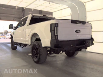 2017 Ford Super Duty F-250 Lariat Crew Cab Medium Bed - miniatura 6