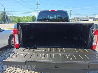 2017 Ford Super Duty F-250 Lariat Crew Cab Medium Bed - miniatura 14