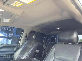 2017 Ford Super Duty F-250 Lariat Crew Cab Medium Bed - miniatura 11