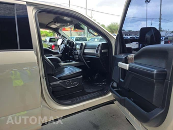 2017 Ford Super Duty F-250 Lariat Crew Cab Medium Bed - miniatura 18