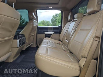 2017 Ford Super Duty F-250 Lariat Crew Cab Medium Bed - miniatura 13