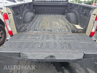 2017 Ford Super Duty F-250 Lariat Crew Cab Medium Bed - miniatura 14