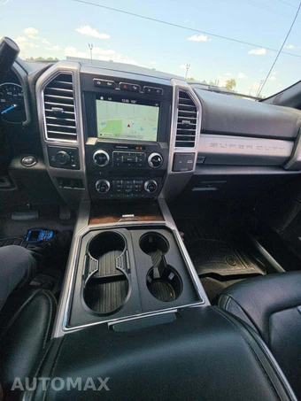 2017 Ford Super Duty F-250 Platinum Crew Cab Medium Bed - miniatura 10