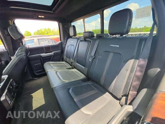 2017 Ford Super Duty F-250 Platinum Crew Cab Medium Bed - miniatura 13