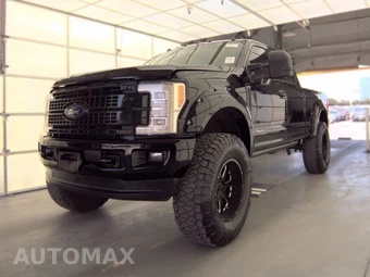 2017 Ford Super Duty F-250 Platinum Crew Cab Medium Bed