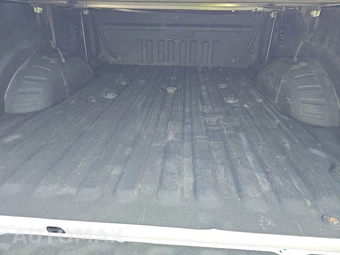2017 Ford Super Duty F-250 Platinum Crew Cab Medium Bed - miniatura 16