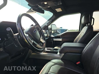 2017 Ford Super Duty F-250 Platinum Crew Cab Medium Bed - miniatura 7