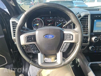 2017 Ford Super Duty F-250 Platinum Crew Cab Medium Bed - miniatura 10
