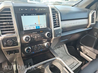 2017 Ford Super Duty F-250 Platinum Crew Cab Medium Bed - miniatura 11