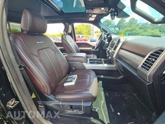 2017 Ford Super Duty F-250 Platinum Crew Cab Medium Bed - miniatura 18