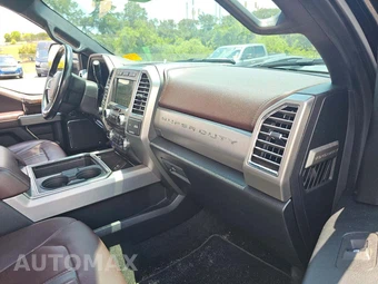 2017 Ford Super Duty F-250 Platinum Crew Cab Medium Bed - miniatura 19