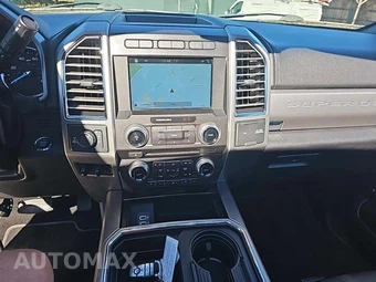 2017 Ford Super Duty F-250 Platinum Crew Cab Medium Bed - miniatura 8