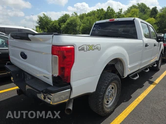 2017 Ford Super Duty F-250 XL Crew Cab Long Bed - miniatura 4
