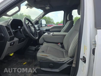 2017 Ford Super Duty F-250 XL Crew Cab Long Bed - miniatura 7