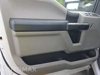 2017 Ford Super Duty F-250 XL Crew Cab Long Bed - miniatura 9