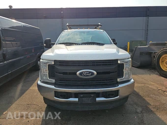 2017 Ford Super Duty F-250 XL Crew Cab Long Bed - miniatura 2