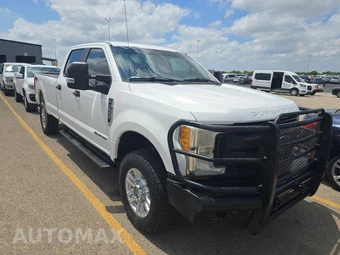 2017 Ford Super Duty F-250 XL Crew Cab Long Bed - miniatura 3