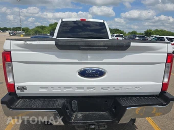 2017 Ford Super Duty F-250 XL Crew Cab Long Bed - miniatura 5