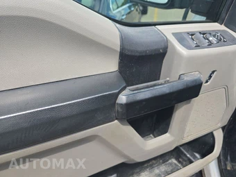 2017 Ford Super Duty F-250 XL Crew Cab Long Bed - miniatura 9
