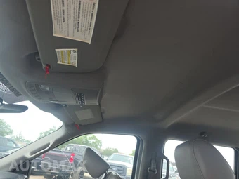 2017 Ford Super Duty F-250 XL Crew Cab Medium Bed - miniatura 17