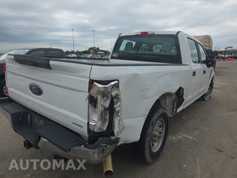 2017 Ford Super Duty F-250 XL Crew Cab Medium Bed - miniatura 4