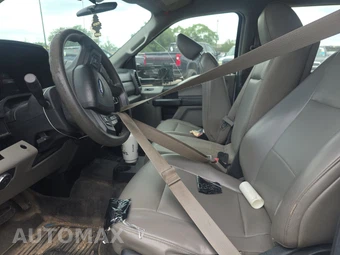 2017 Ford Super Duty F-250 XL Crew Cab Medium Bed - miniatura 7