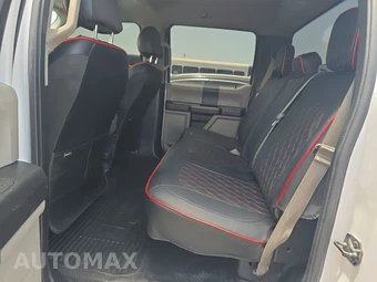 2017 Ford Super Duty F-250 XL Crew Cab Medium Bed - miniatura 13