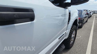 2017 Ford Super Duty F-250 XL Crew Cab Medium Bed - miniatura 32