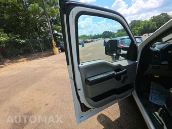 2017 Ford Super Duty F-250 XL Extended Cab Long Bed w/Rear Doors - miniatura 9
