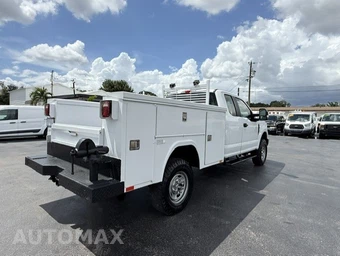 2017 Ford Super Duty F-250 XL Extended Cab Long Bed w/Rear Doors - miniatura 5