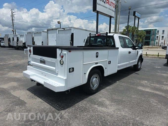 2017 Ford Super Duty F-250 XL Extended Cab Long Bed w/Rear Doors - miniatura 3
