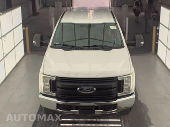 2017 Ford Super Duty F-250 XL Extended Cab Long Bed w/Rear Doors - miniatura 2