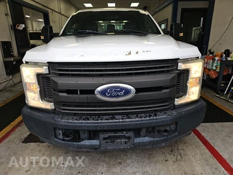 2017 Ford Super Duty F-250 XL Extended Cab Long Bed w/Rear Doors - miniatura 2