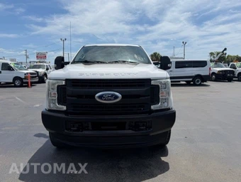 2017 Ford Super Duty F-250 XL Extended Cab Long Bed w/Rear Doors - miniatura 2
