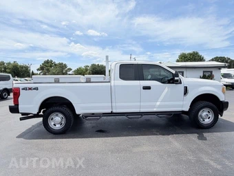 2017 Ford Super Duty F-250 XL Extended Cab Long Bed w/Rear Doors - miniatura 4