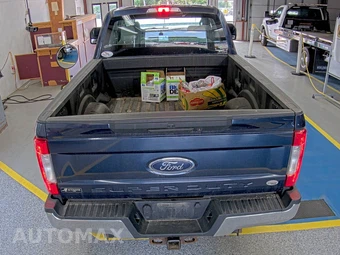 2017 Ford Super Duty F-250 XL Extended Cab Medium Bed w/Rear Doors - miniatura 5